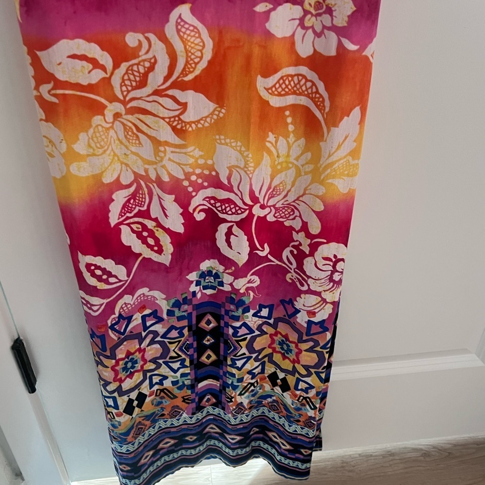 Floral Hawaiian Maxi Dress Size Medium NWOT - Picture 3 of 15